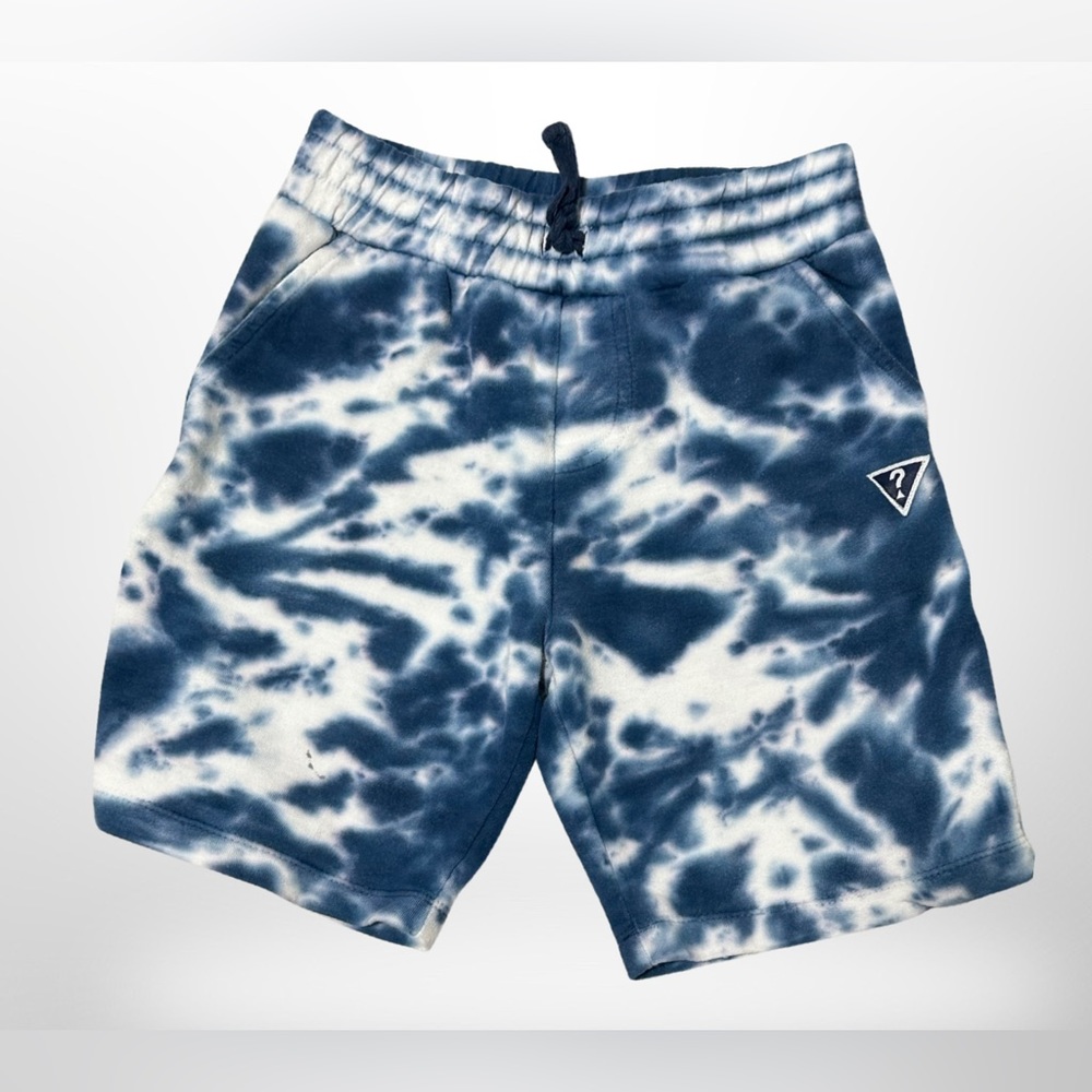 Guess boy (kids) Tie-dyed blue/white shorts size (5/6)